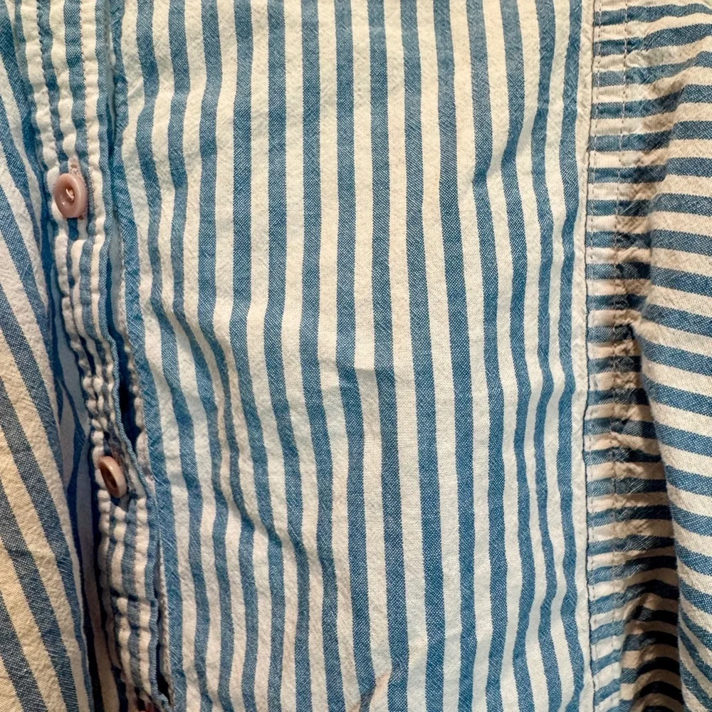 Madewell Blue & White Vertical Stripe Relaxed Button-Down - Picture 6 of 7